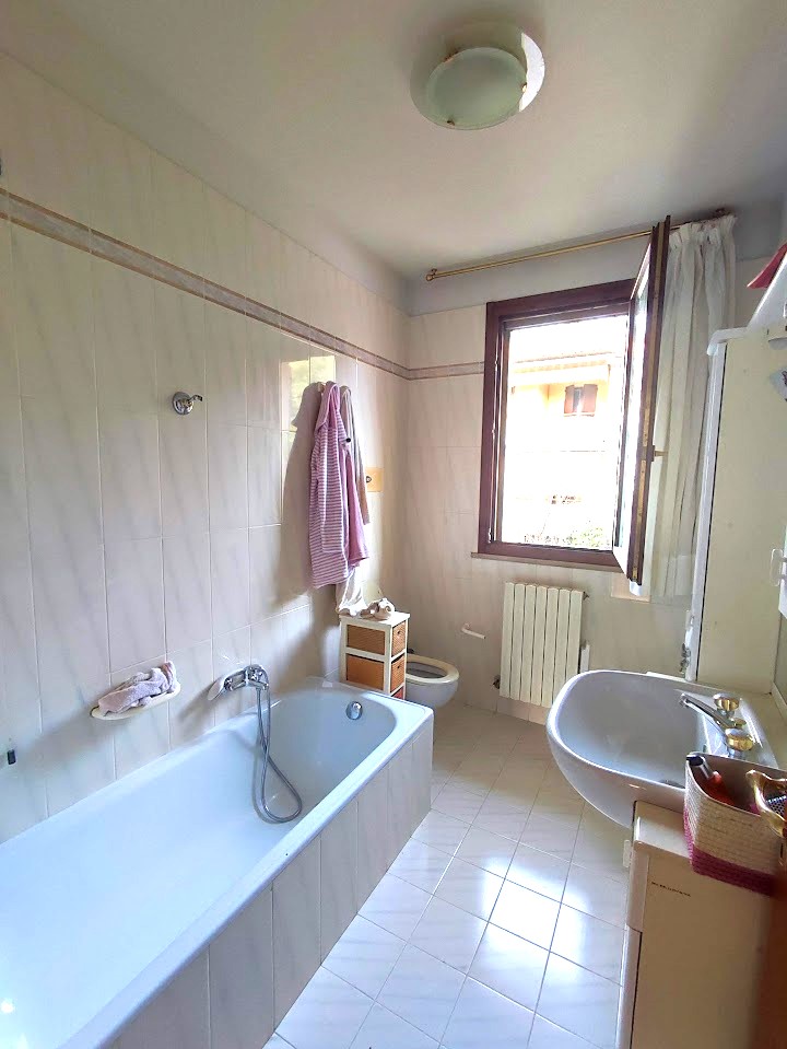 Pesaro Pesaro e Urbino, 3 Stanze da Letto Stanze da Letto, ,2 BathroomsBathrooms,Case a schiera,Vendita,1693